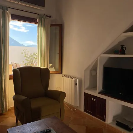 펜션 Casa Nuria, En El Centro, Al Lado De La Escalinata Del Calvario 6 Personas *