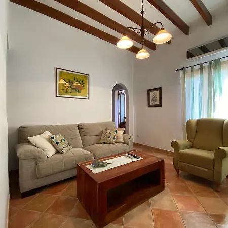 Casa Nuria, En El Centro, Al Lado De La Escalinata Del Calvario 6 Personas 펜션 포엔샤