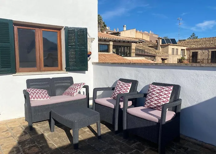 Dom wakacyjny Casa Nuria, En El Centro, Al Lado De La Escalinata Del Calvario 6 Personas Pollensa