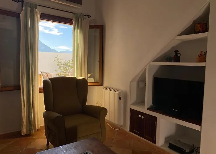 Dom wakacyjny Casa Nuria, En El Centro, Al Lado De La Escalinata Del Calvario 6 Personas *