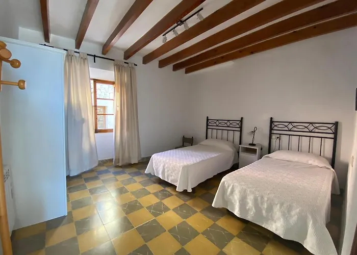 Casa Nuria, En El Centro, Al Lado De La Escalinata Del Calvario 6 Personas * Pollensa