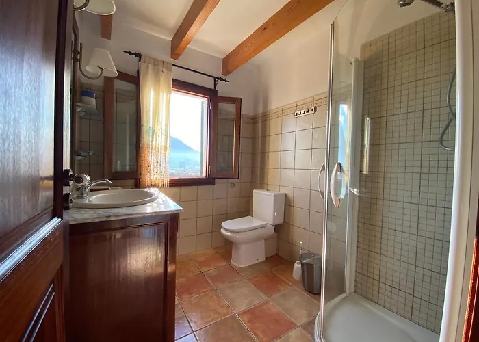 Dom wakacyjny Casa Nuria, En El Centro, Al Lado De La Escalinata Del Calvario 6 Personas Pollensa